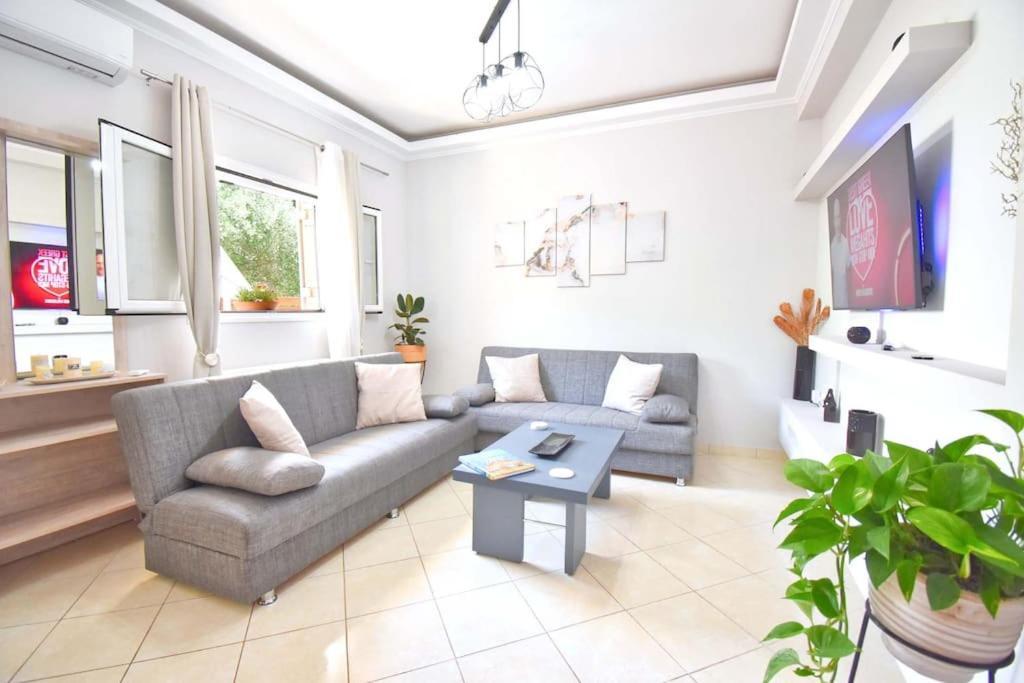 Kosmas Family House Lägenhet Kanálion Exteriör bild